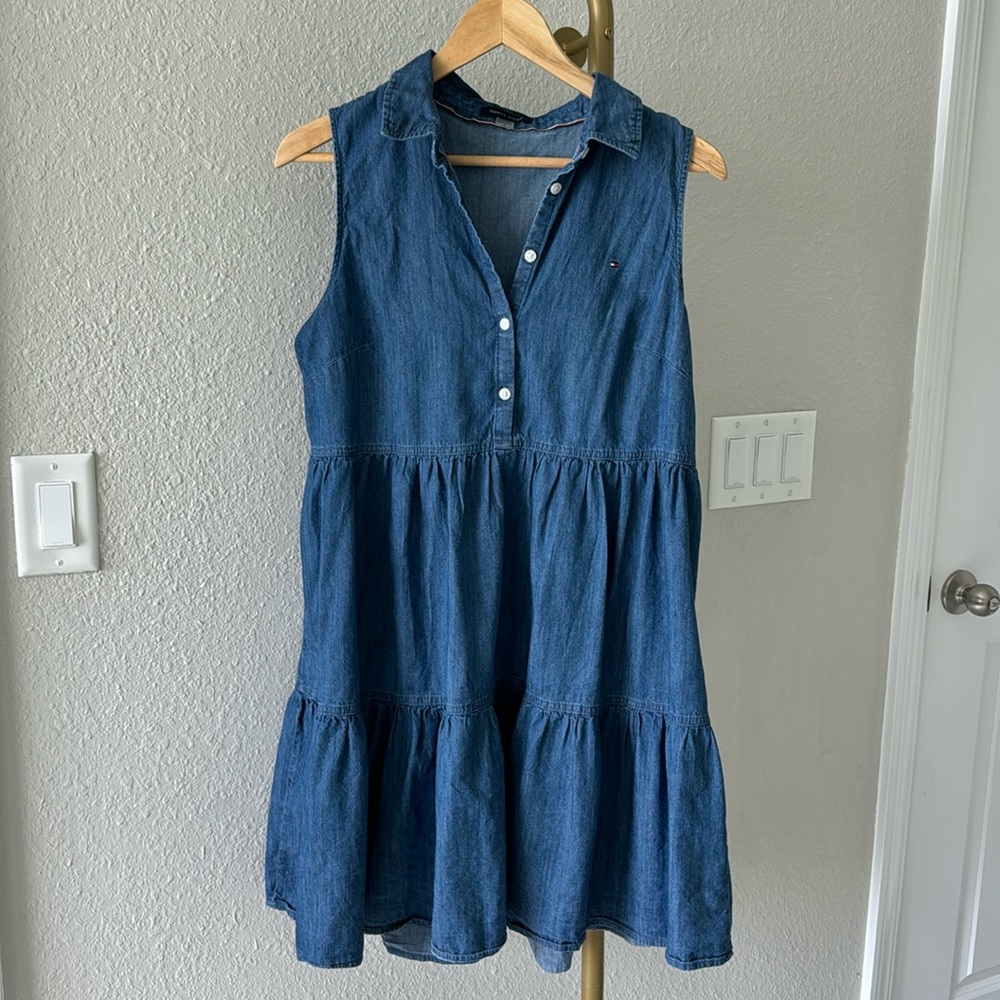 Tommy Hilfiger dress. Size 8